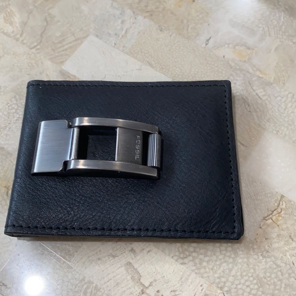 Fossil wallet money clip